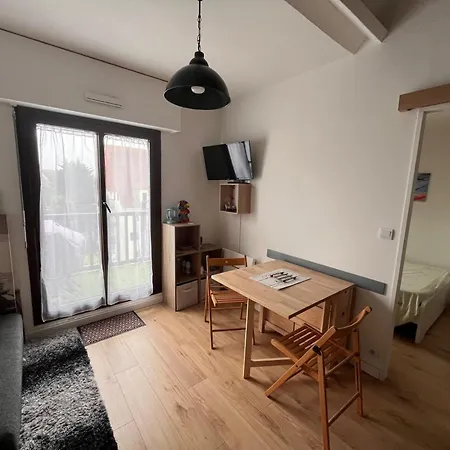 - F2 - Vue Degagee Apartamento