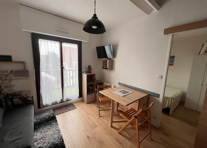 - F2 - Vue Degagee Apartamento